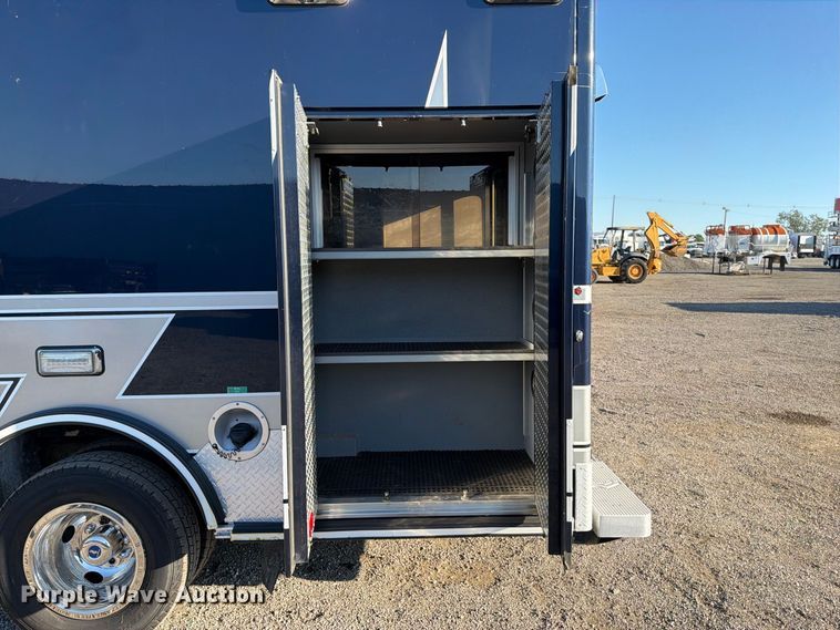 image for item FW3548 2010 Ford E450 ambulance