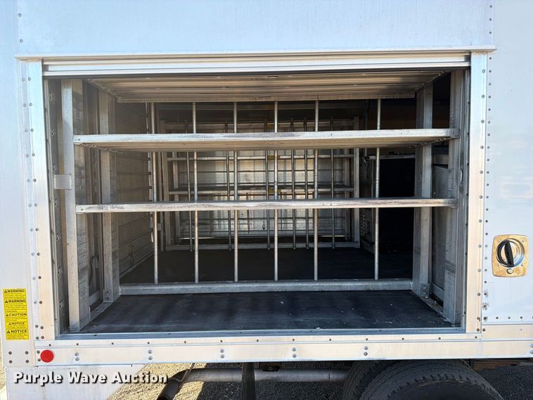 image for item FW3549 2015 Chevrolet Express 4500 box truck