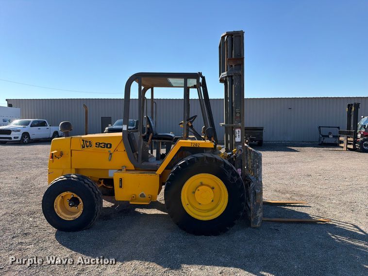 image for item FW3550 1997 JCB 930 forklift
