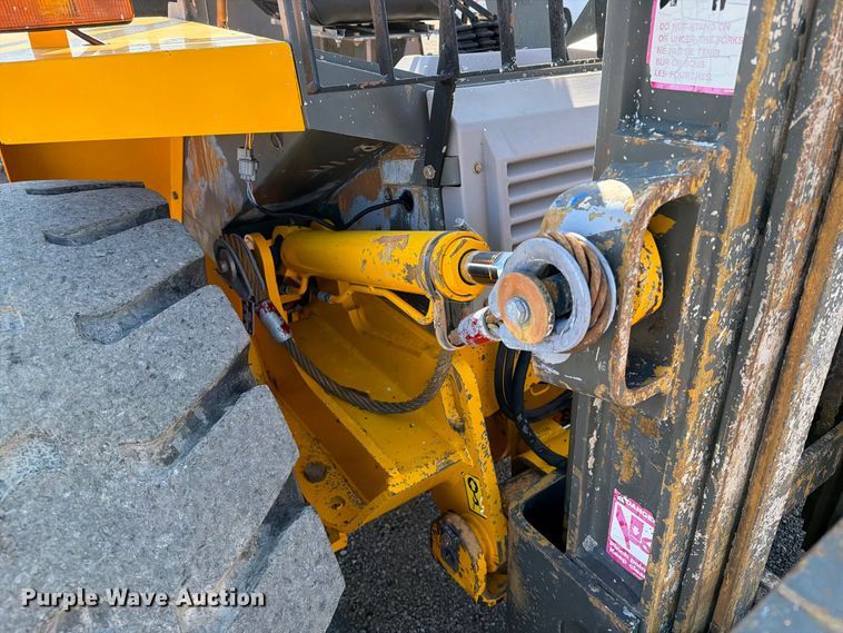 image for item FW3550 1997 JCB 930 forklift