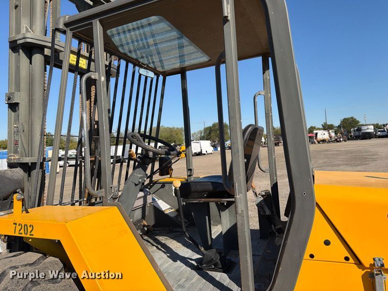 image for item FW3550 1997 JCB 930 forklift