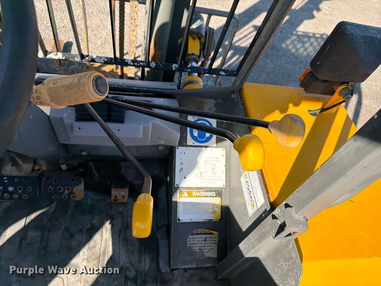 image for item FW3550 1997 JCB 930 forklift