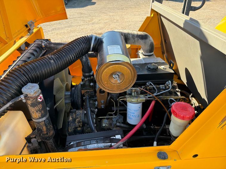 image for item FW3550 1997 JCB 930 forklift
