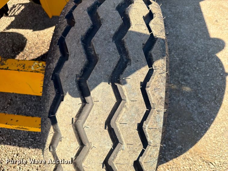 image for item FW3550 1997 JCB 930 forklift