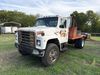 1981 International 1854 flatbed truck