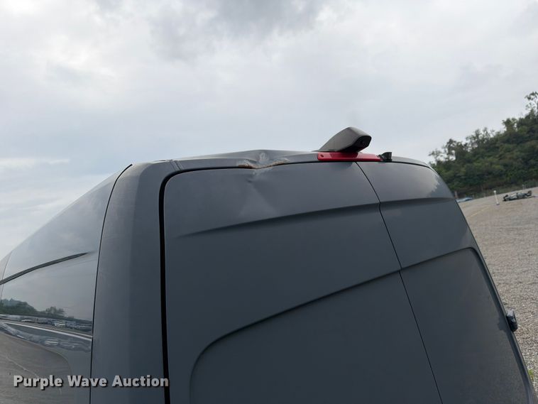 image for item YA3221 2019 Mercedes-Benz Sprinter delivery van