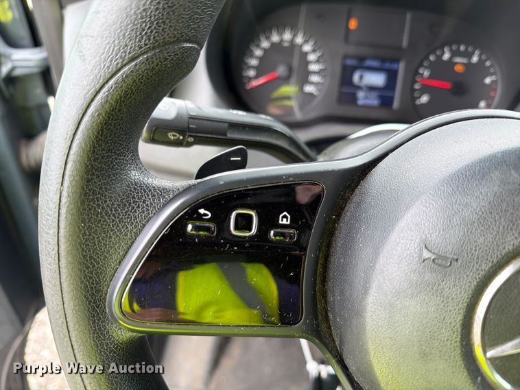 image for item YA3221 2019 Mercedes-Benz Sprinter delivery van