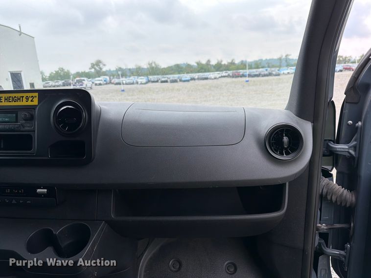 image for item YA3221 2019 Mercedes-Benz Sprinter delivery van