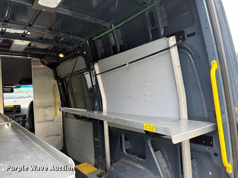 image for item YA3221 2019 Mercedes-Benz Sprinter delivery van