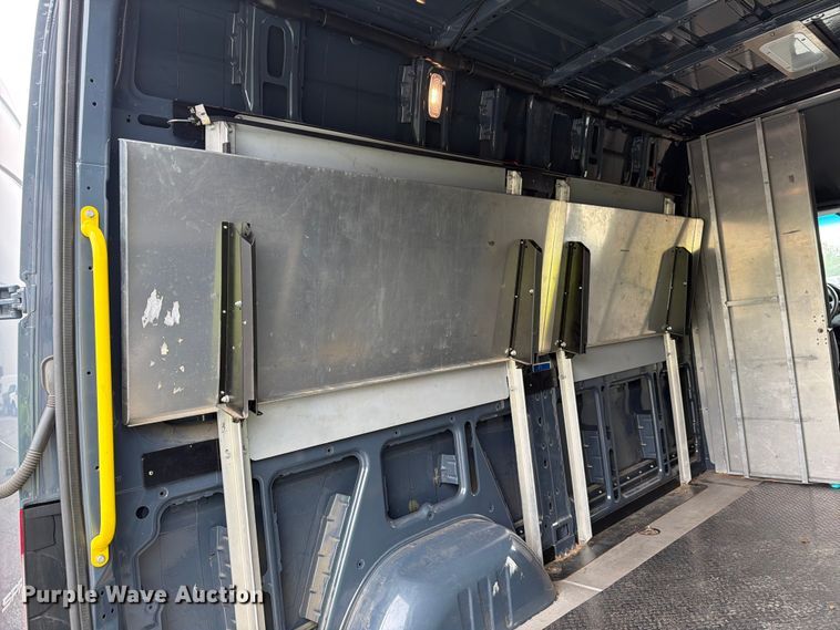 image for item YA3221 2019 Mercedes-Benz Sprinter delivery van
