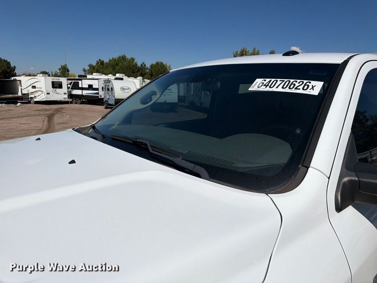 image for item YA4502 2018 RAM 2500 pickup truck