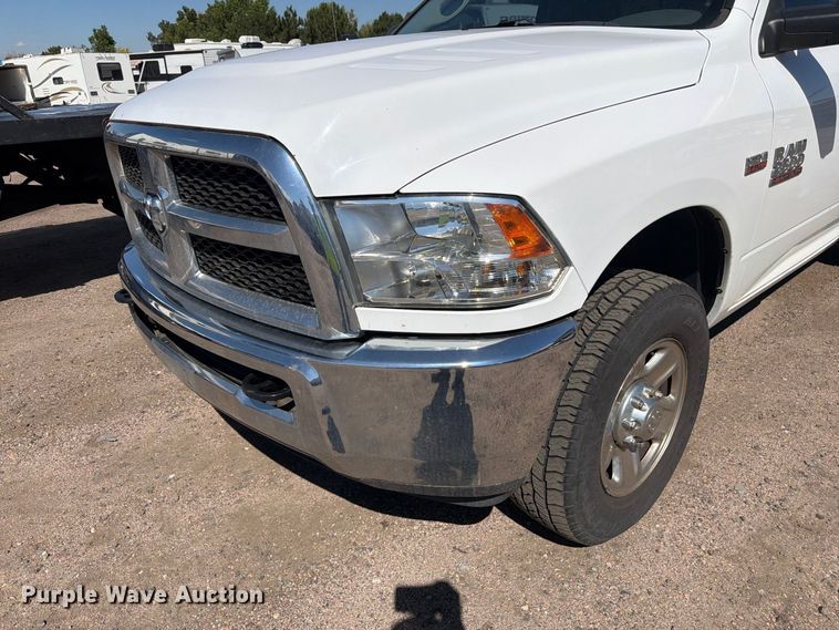 image for item YA4502 2018 RAM 2500 pickup truck