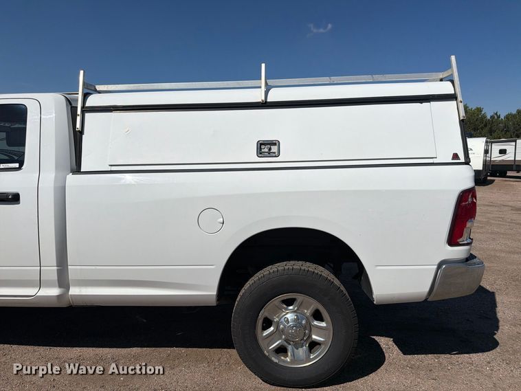 image for item YA4502 2018 RAM 2500 pickup truck