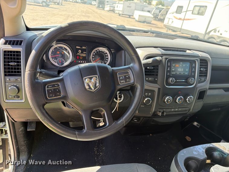 image for item YA4502 2018 RAM 2500 pickup truck