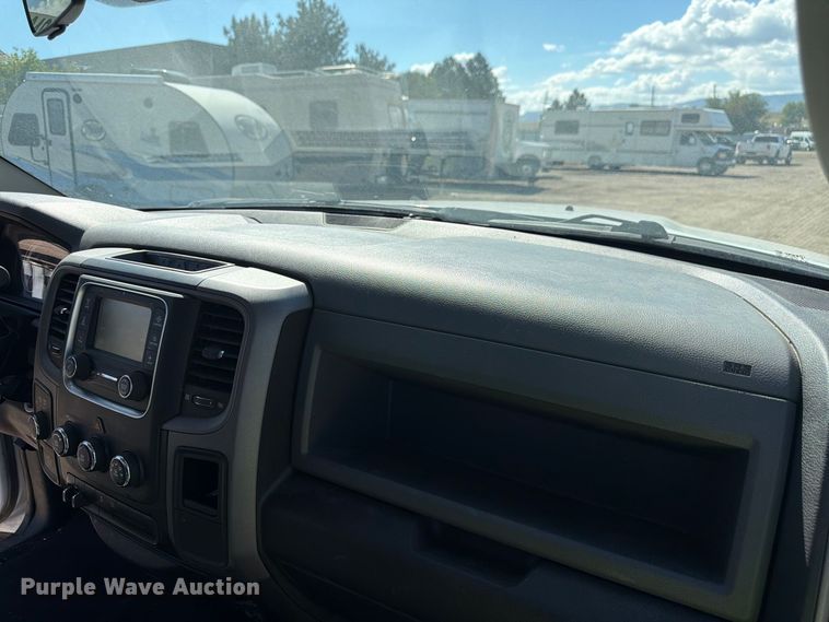 image for item YA4502 2018 RAM 2500 pickup truck