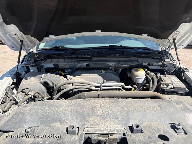 image for item YA4502 2018 RAM 2500 pickup truck