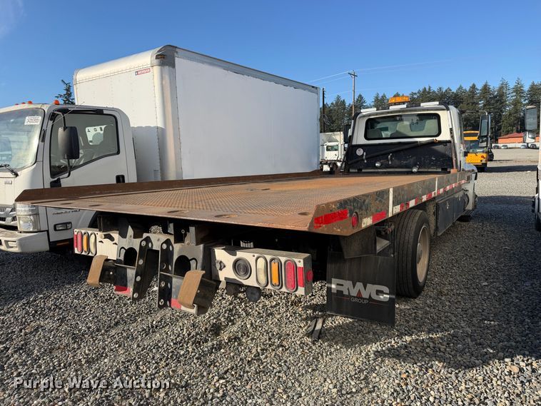 image for item YA4633 2007 International 4300 rollback truck