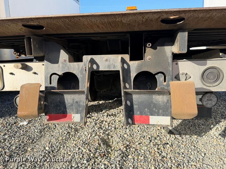 image for item YA4633 2007 International 4300 rollback truck