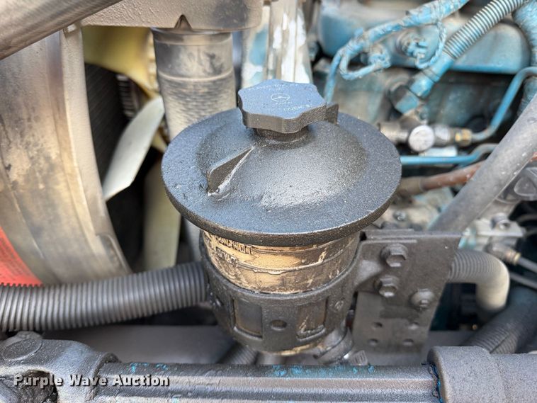 image for item YA4633 2007 International 4300 rollback truck