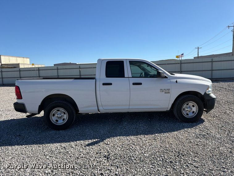 image for item YA4651 2020 RAM 1500 Ext. Cab pickup truck