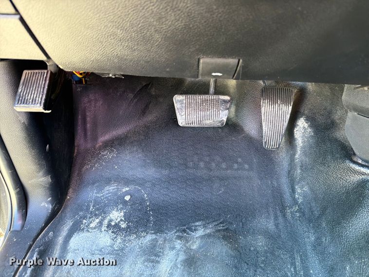 image for item YA4651 2020 RAM 1500 Ext. Cab pickup truck