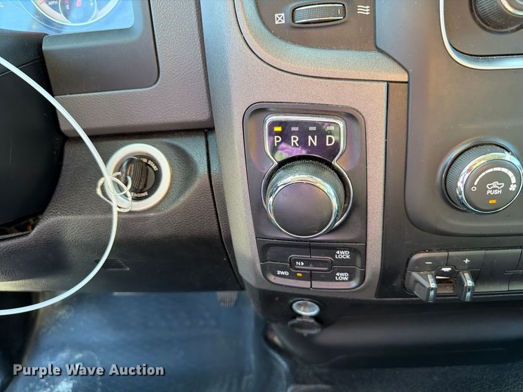 image for item YA4651 2020 RAM 1500 Ext. Cab pickup truck