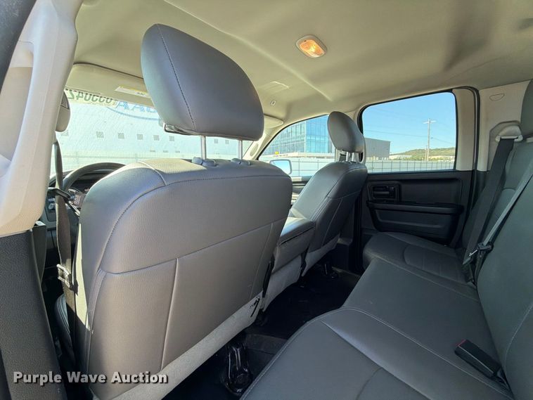 image for item YA4651 2020 RAM 1500 Ext. Cab pickup truck