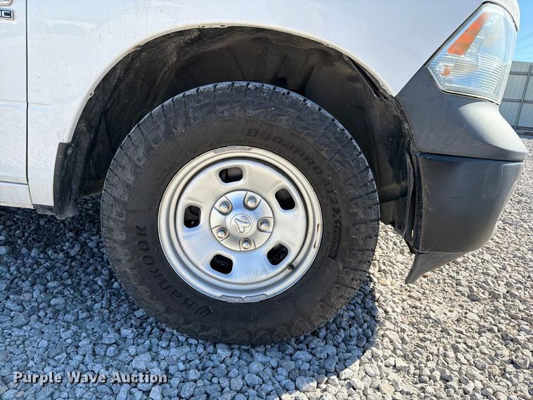 image for item YA4651 2020 RAM 1500 Ext. Cab pickup truck