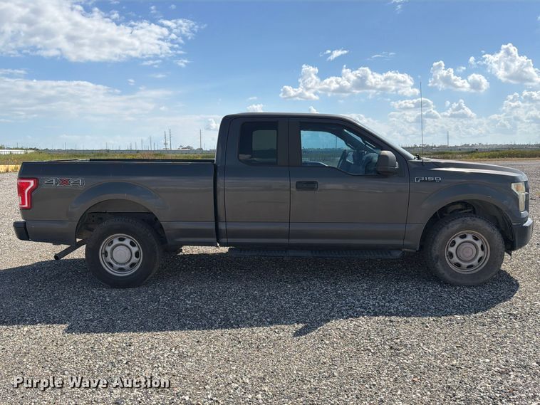 image for item YA4759 2015 Ford F150 Ext. Cab pickup truck