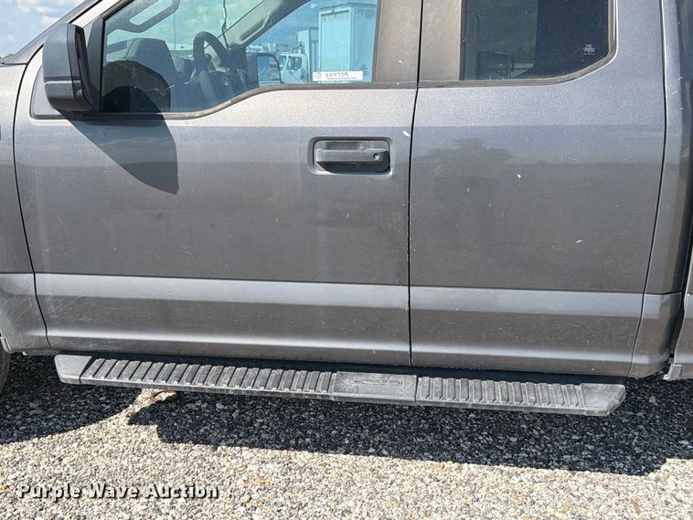 image for item YA4759 2015 Ford F150 Ext. Cab pickup truck