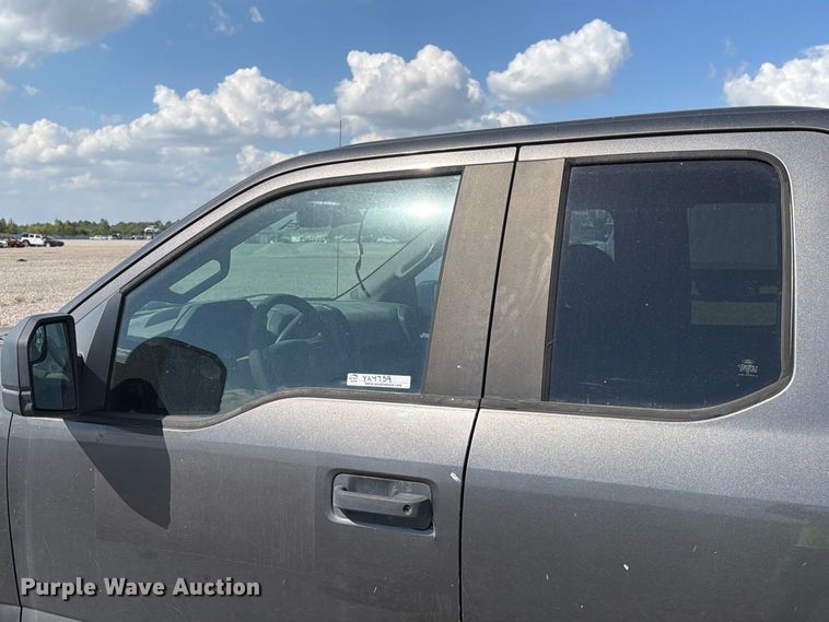 image for item YA4759 2015 Ford F150 Ext. Cab pickup truck