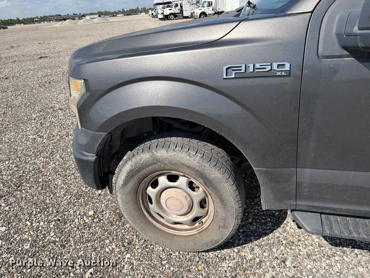 image for item YA4759 2015 Ford F150 Ext. Cab pickup truck