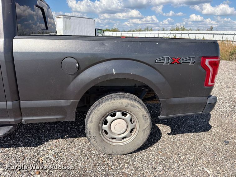 image for item YA4759 2015 Ford F150 Ext. Cab pickup truck