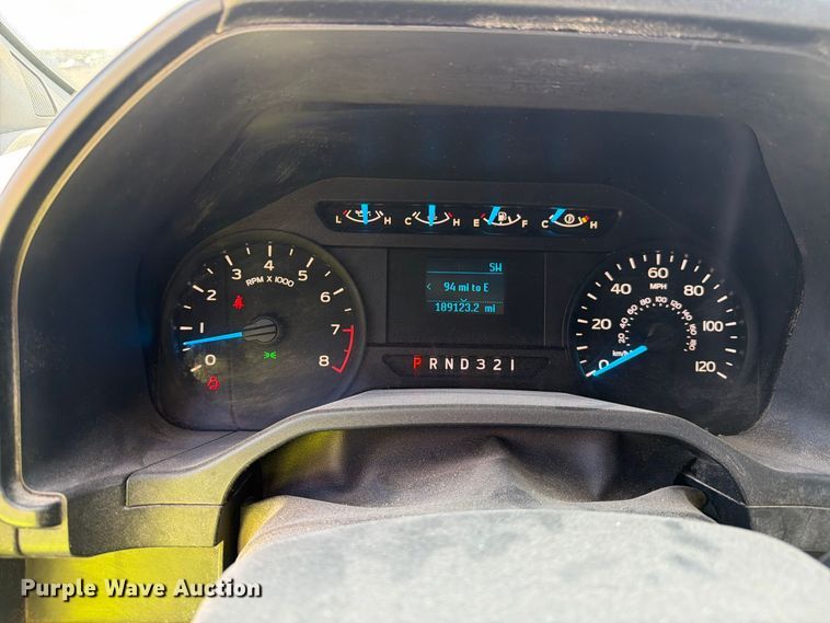 image for item YA4759 2015 Ford F150 Ext. Cab pickup truck