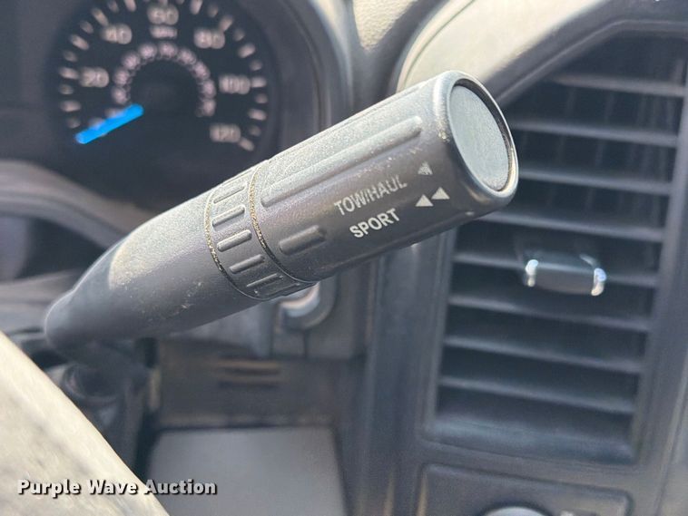 image for item YA4759 2015 Ford F150 Ext. Cab pickup truck