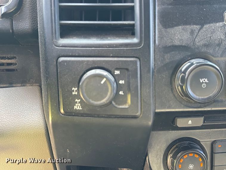 image for item YA4759 2015 Ford F150 Ext. Cab pickup truck