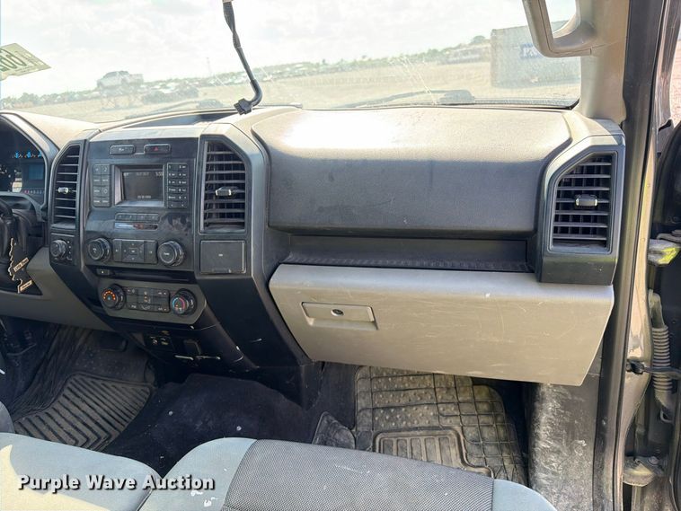 image for item YA4759 2015 Ford F150 Ext. Cab pickup truck