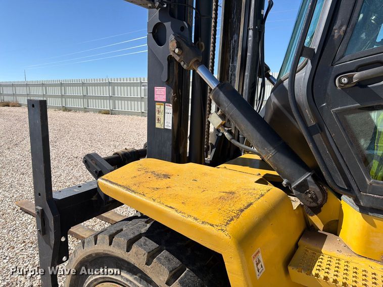 image for item YA4813 Yale GDP210DBECDV131 forklift