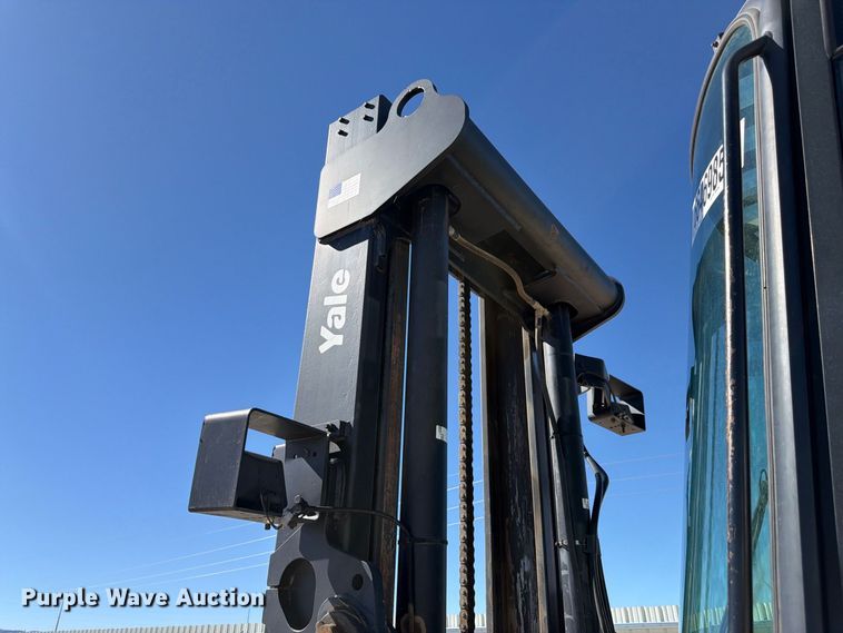 image for item YA4813 Yale GDP210DBECDV131 forklift