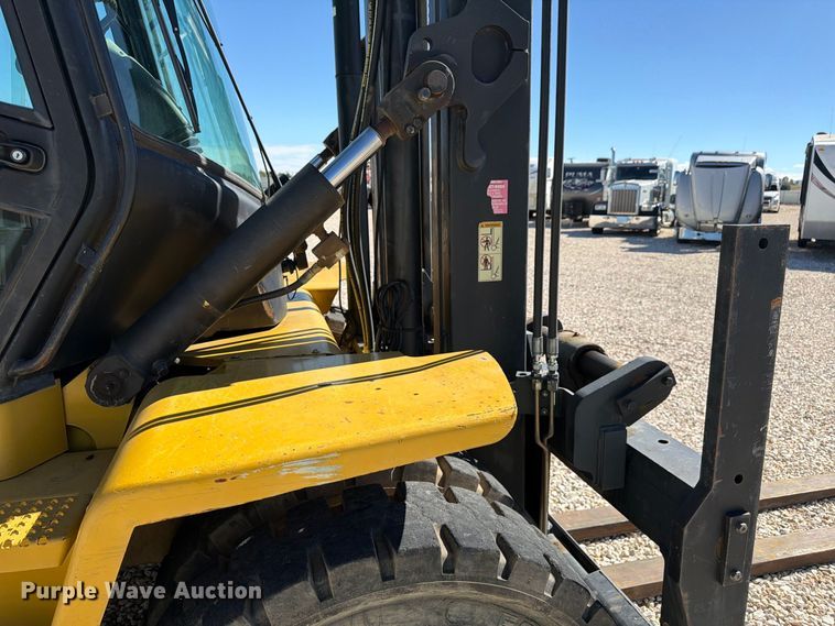 image for item YA4813 Yale GDP210DBECDV131 forklift