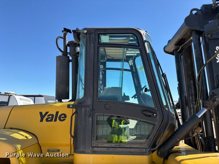 image for item YA4813 Yale GDP210DBECDV131 forklift