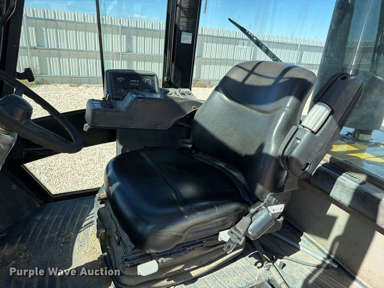 image for item YA4813 Yale GDP210DBECDV131 forklift