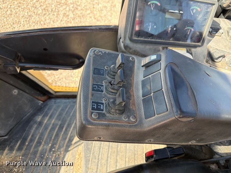image for item YA4813 Yale GDP210DBECDV131 forklift