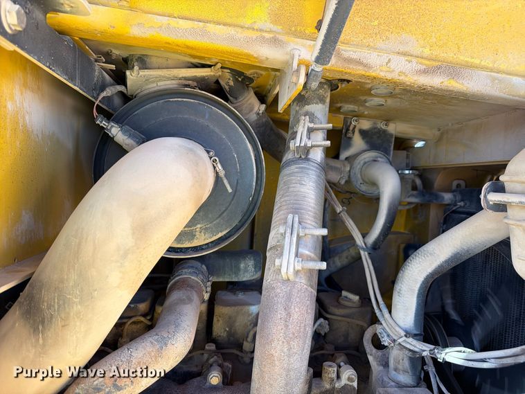 image for item YA4813 Yale GDP210DBECDV131 forklift
