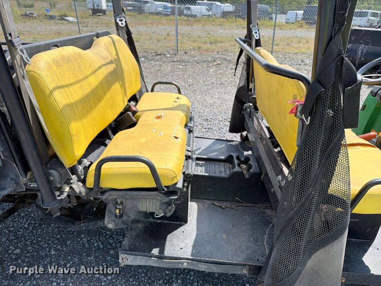 image for item YA4958 2016 John Deere 855E DSL XUV utility vehicle