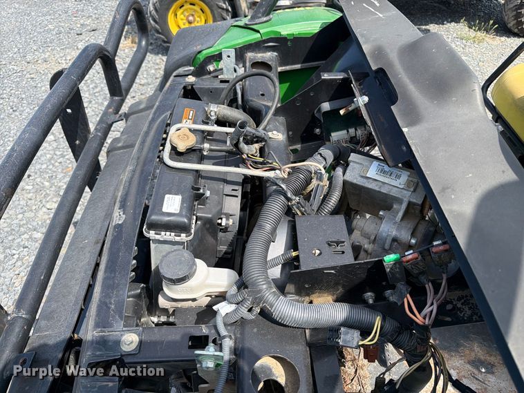 image for item YA4958 2016 John Deere 855E DSL XUV utility vehicle