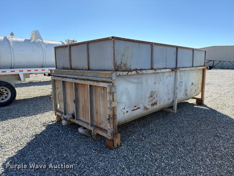 image for item YA4993 Roll-off container