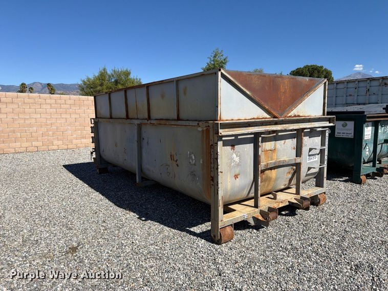 image for item YA4994 Roll-off container