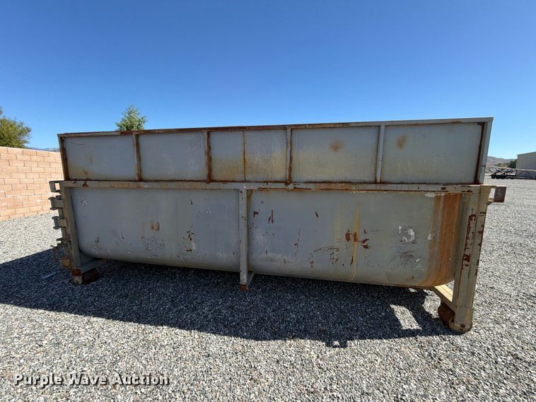image for item YA4994 Roll-off container