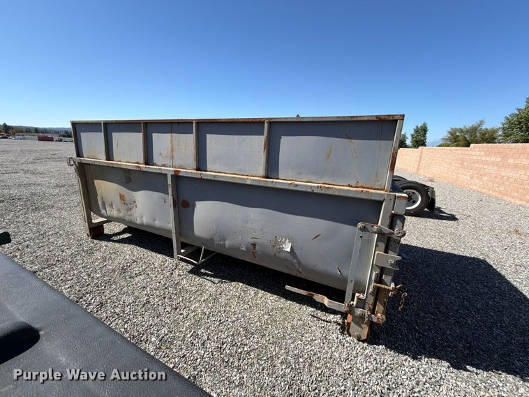 image for item YA4994 Roll-off container